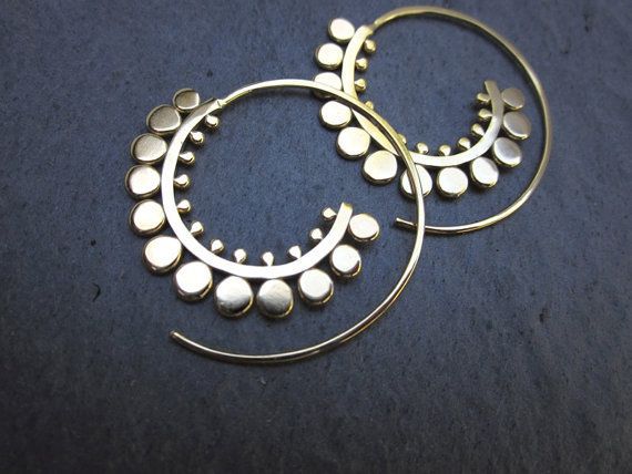 Charming Earring for Any Occasion