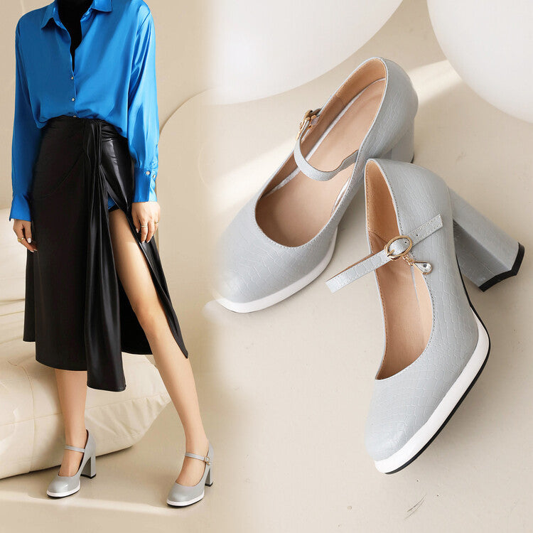 Chic Orthopedic Shoes with Unique Design