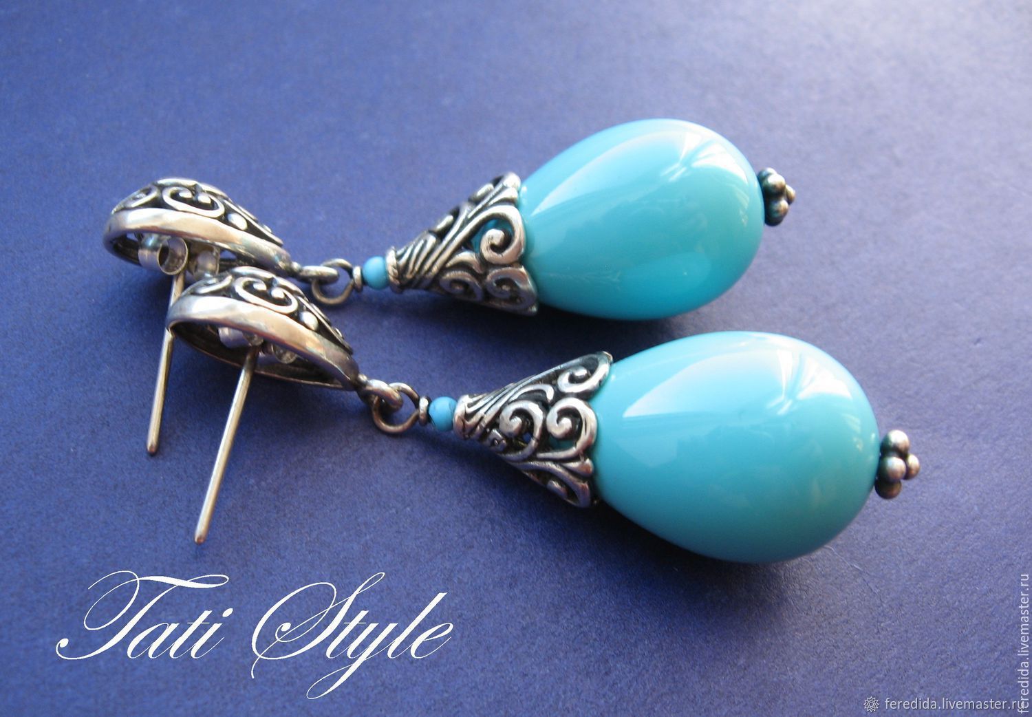 Classic Earring with Timeless Appeal