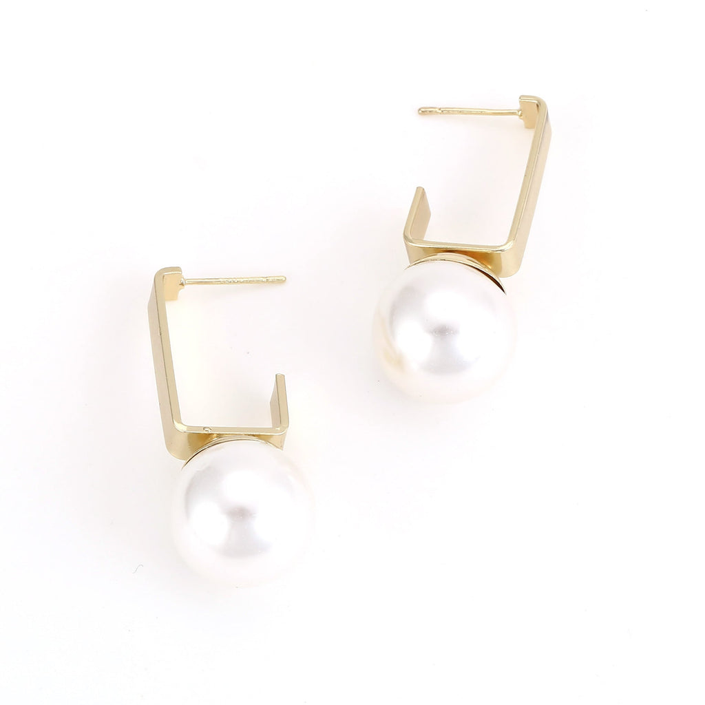 Elegant Pearl Earring for Every Occasion