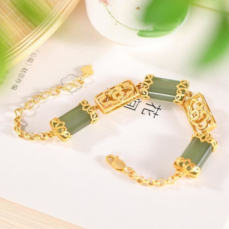 Stunning Gold Bracelet for Daily Wear