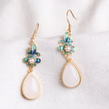 Charming Gold Earring for Any Occasion