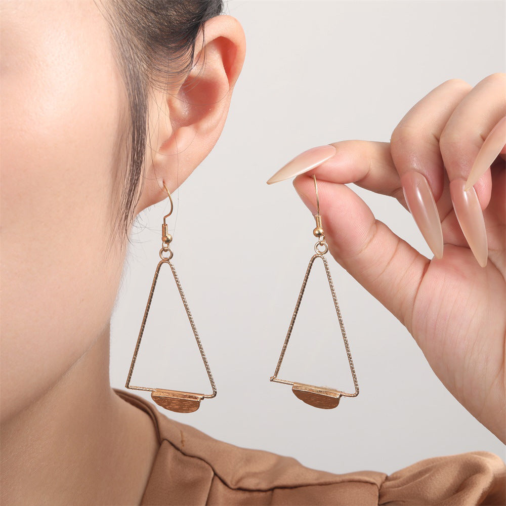 Stunning Earring for Daily Wear