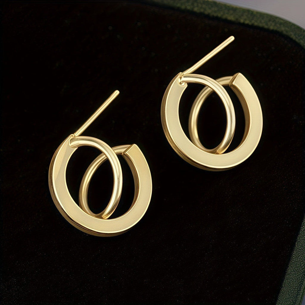 Charming Piece for Any Occasion