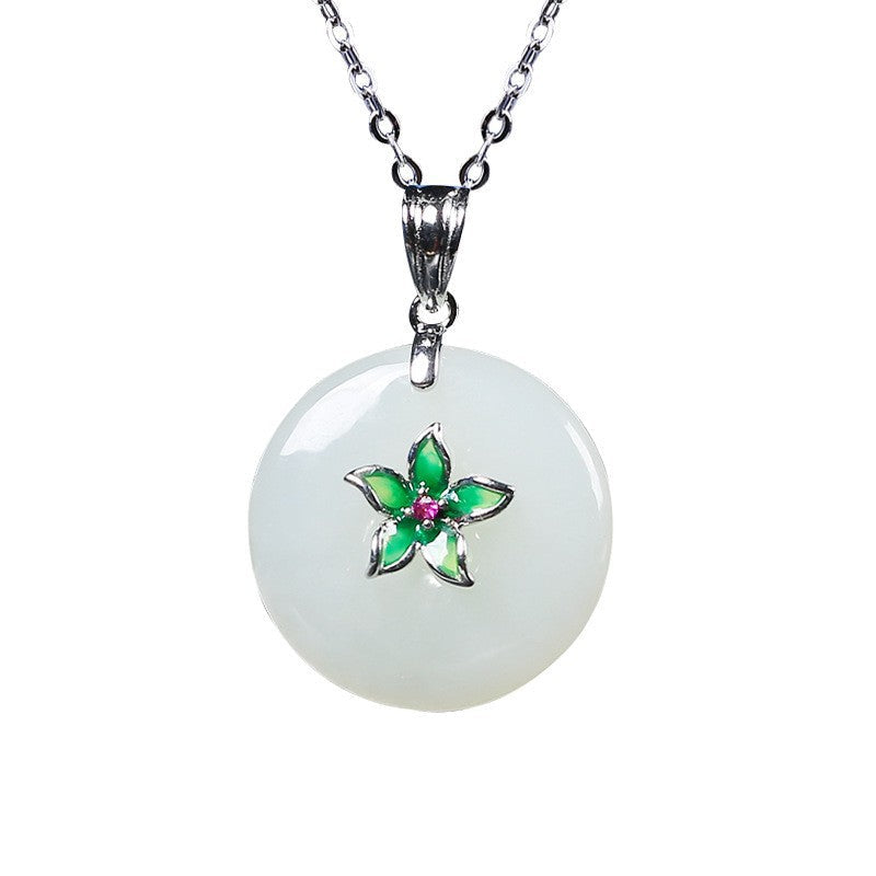 Romantic Silver Necklace for Special Moments