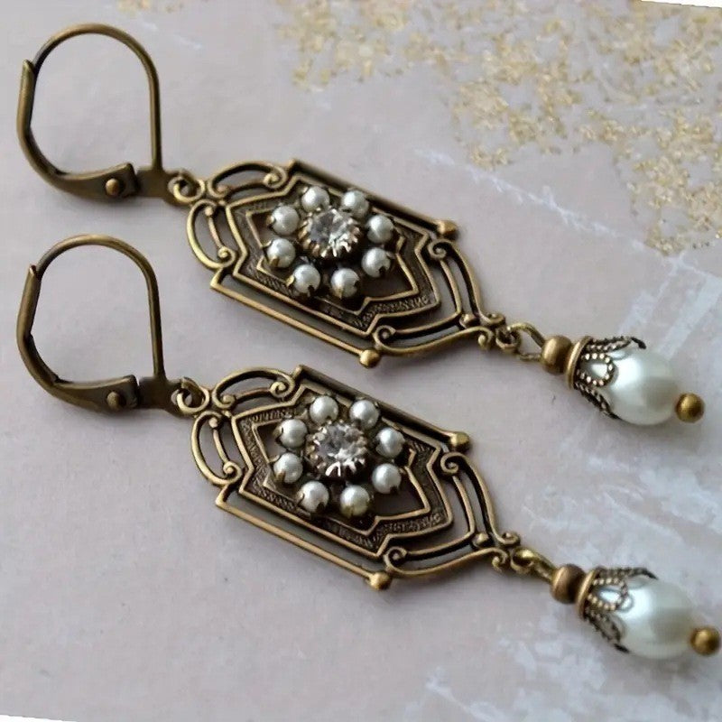 Beautiful Pearl Earring with Unique Style