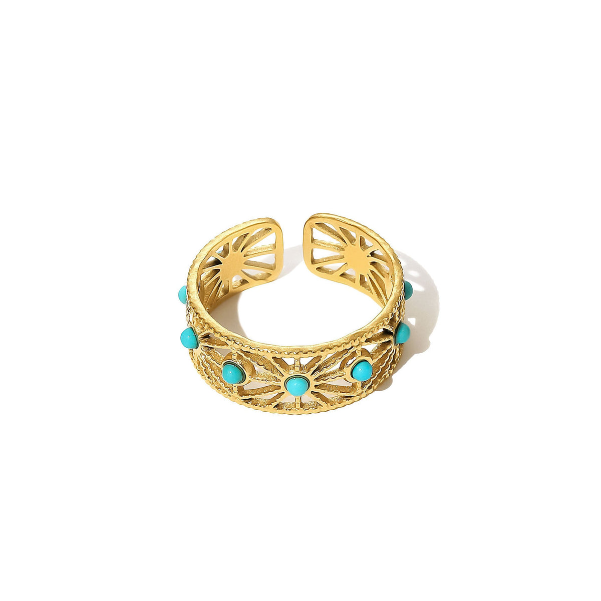 Romantic Gold Bracelet for Special Moments