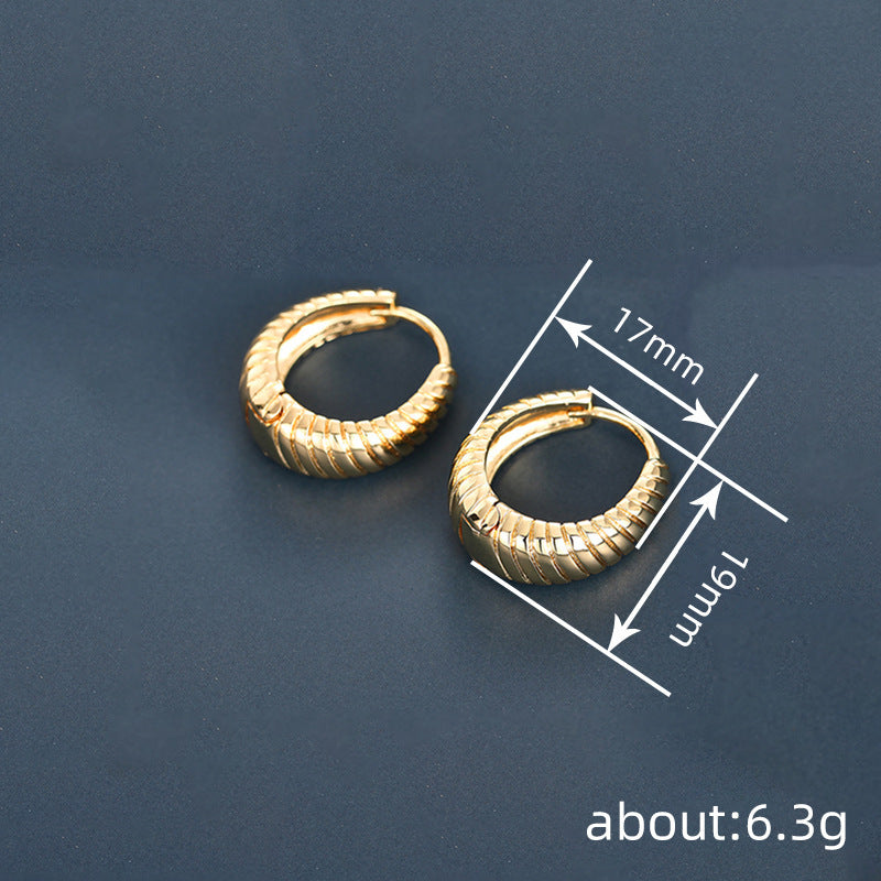 Romantic Earring for Special Moments