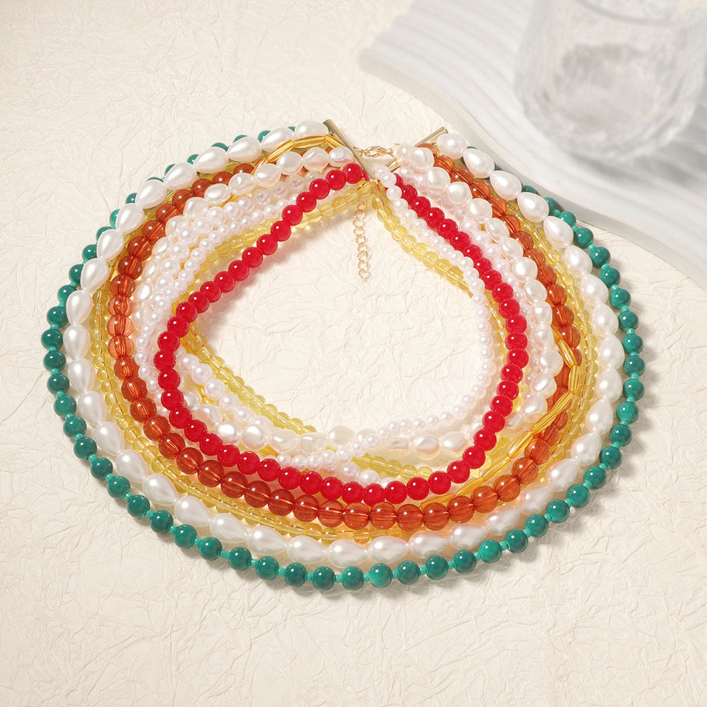 Classic Pearl Necklace with Timeless Appeal