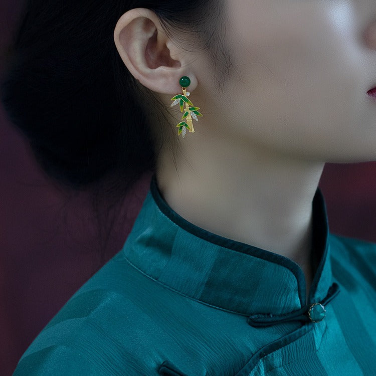 Classic Earring with Timeless Appeal
