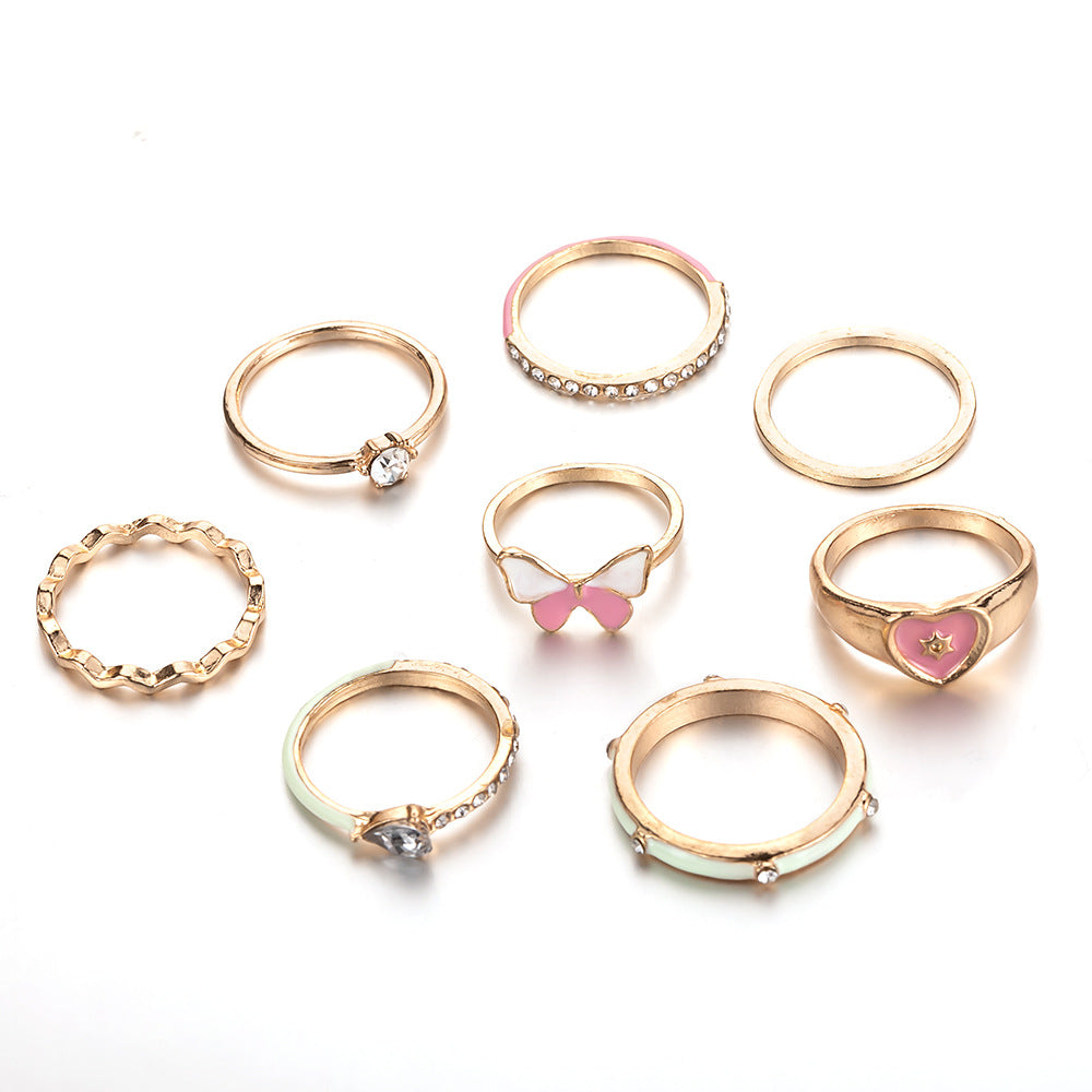 Beautiful Set with Unique Style