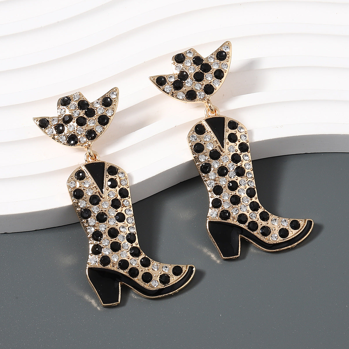 Vintage Handmade Earring