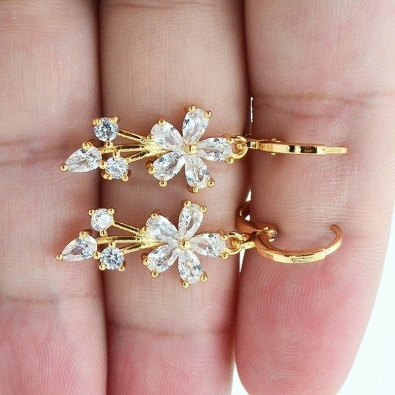 Romantic Earring for Special Moments