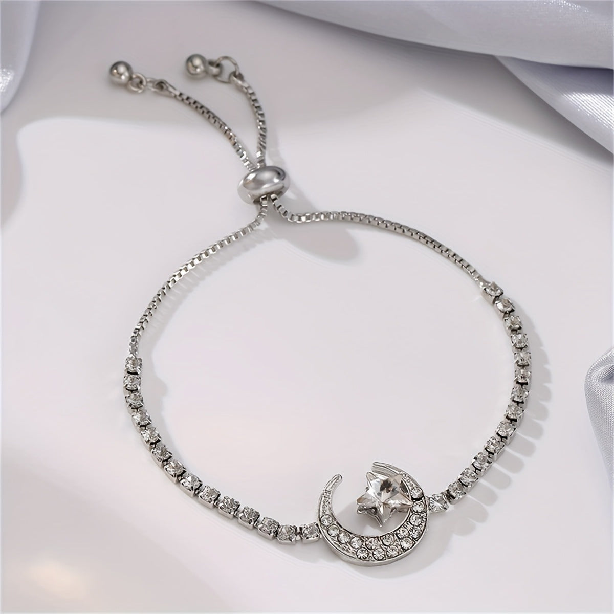 Classic Bracelet with Timeless Appeal