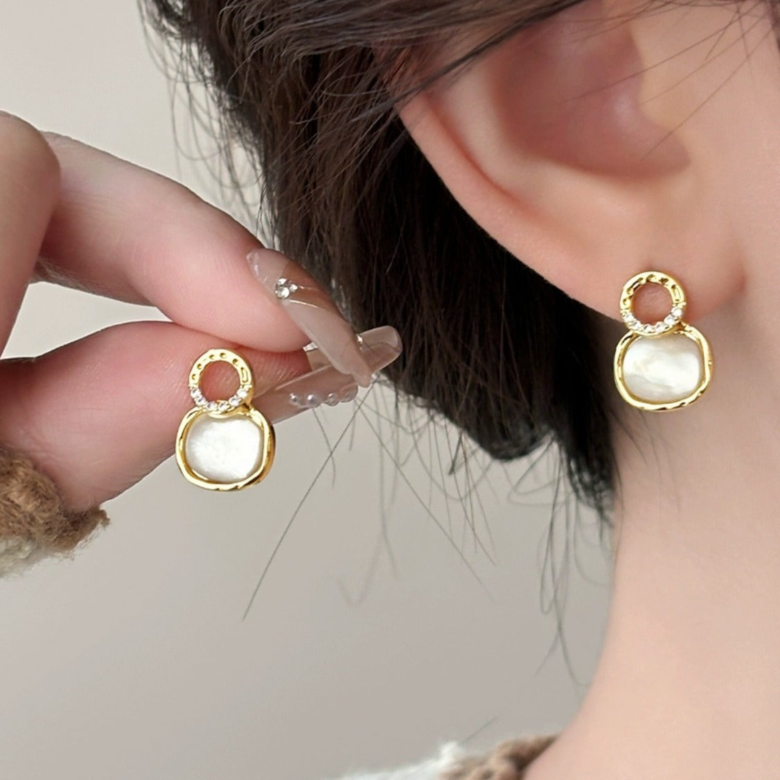 Romantic Earring for Special Moments