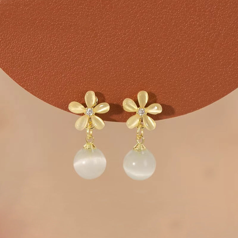 Romantic Earring for Special Moments