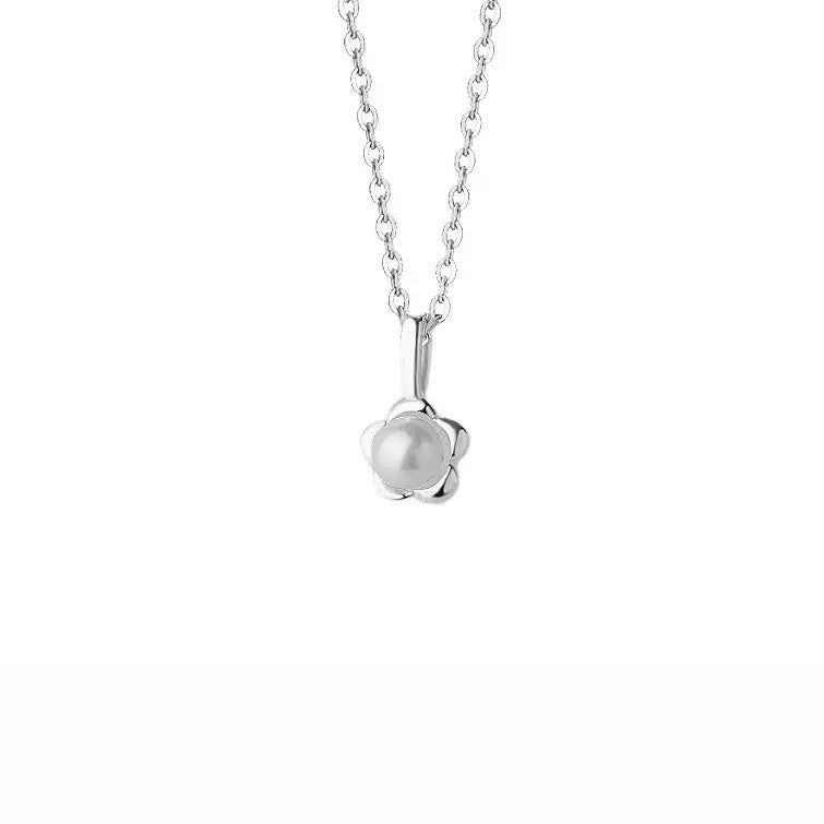 Charming Pearl Necklace for Any Occasion