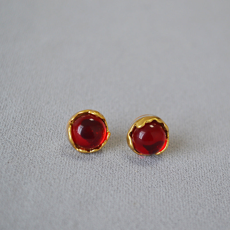 Elegant Gold Earring for Every Occasion