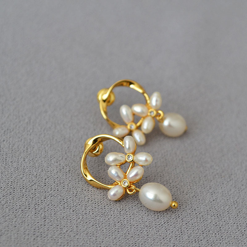Stunning Silver Earring for Daily Wear