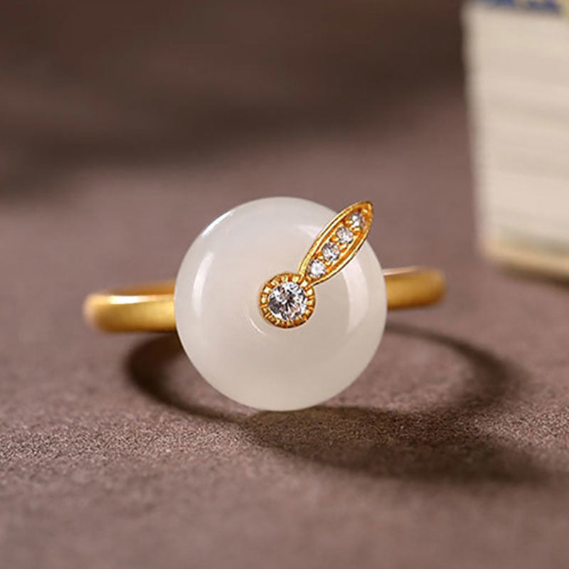 Romantic Gold Earring for Special Moments