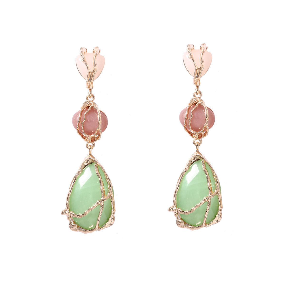 Charming Earring for Any Occasion