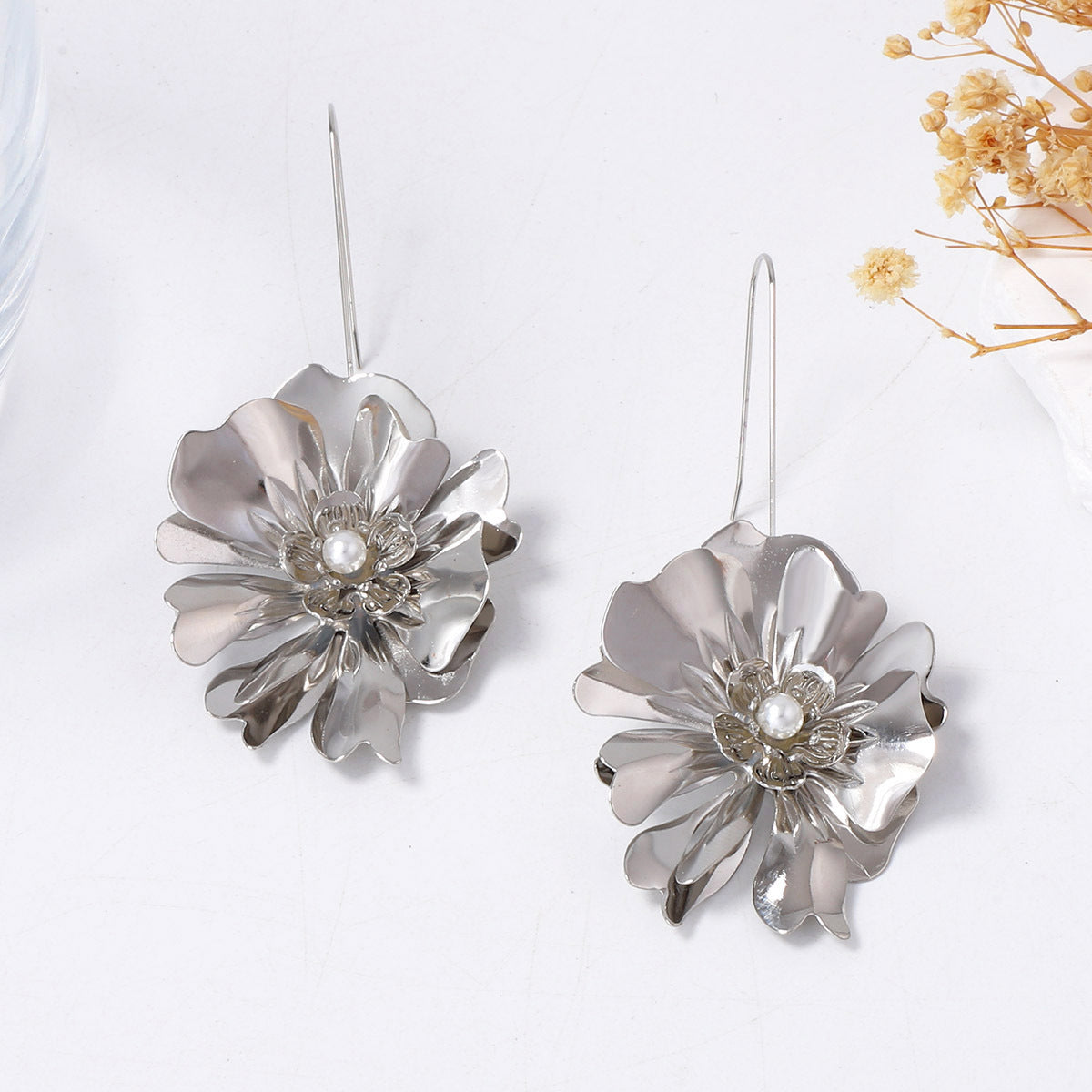 Charming Piece for Any Occasion