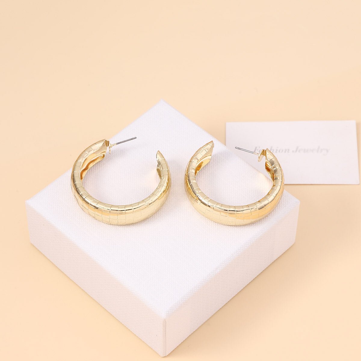 Romantic Earring for Special Moments