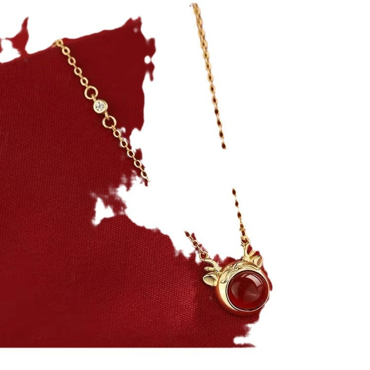 Romantic Silver Necklace for Special Moments
