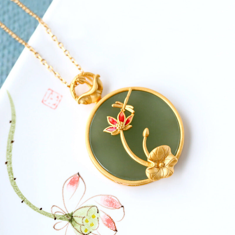 Charming Gold Necklace for Any Occasion