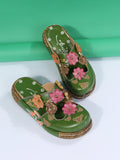 Graceful Orthopedic Sandals for Modern Look