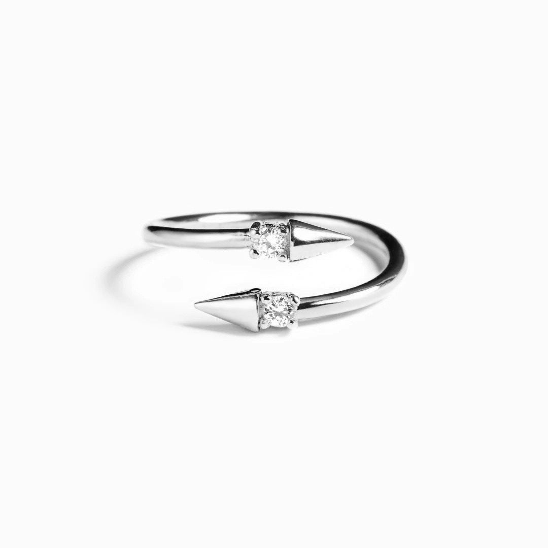 Delicate Artisan Ring