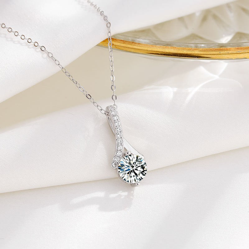 Classic Necklace with Timeless Appeal