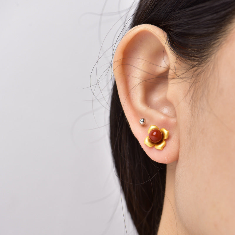 Stunning Gold Earring for Daily Wear