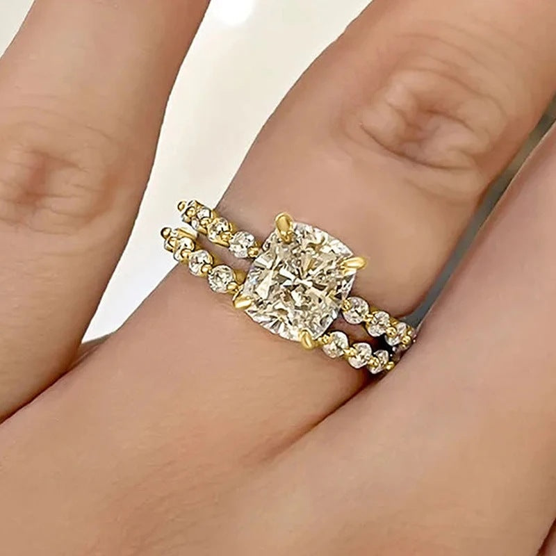 Classic Ring with Timeless Appeal