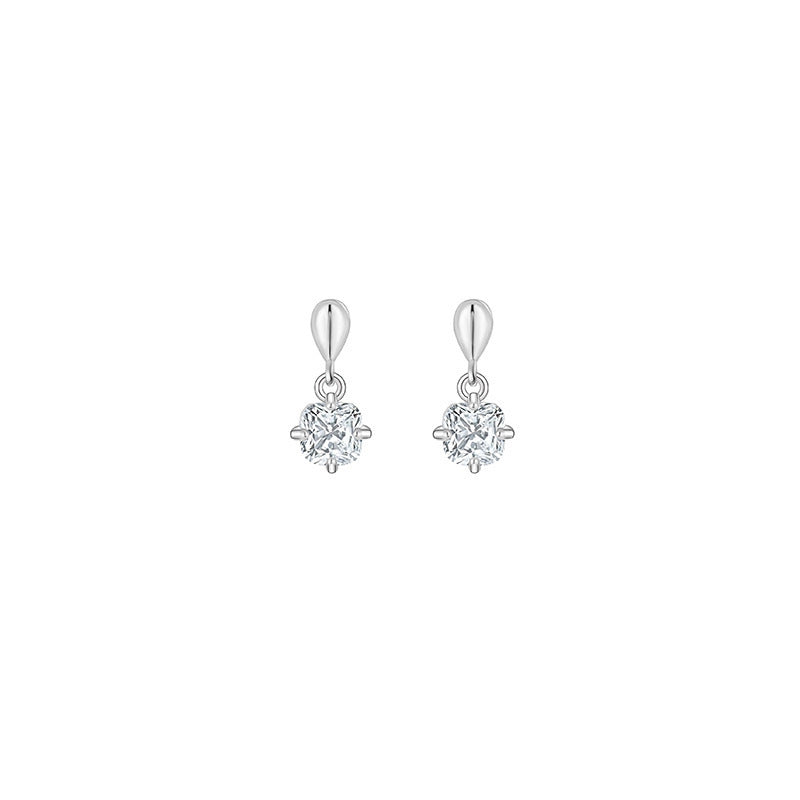 Classic Earring with Timeless Appeal