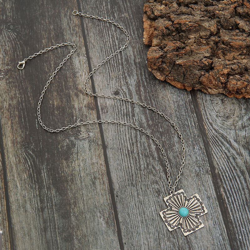 Stunning Necklace for Daily Wear