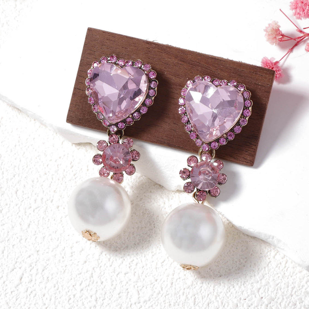 Stunning Pearl Earring for Daily Wear