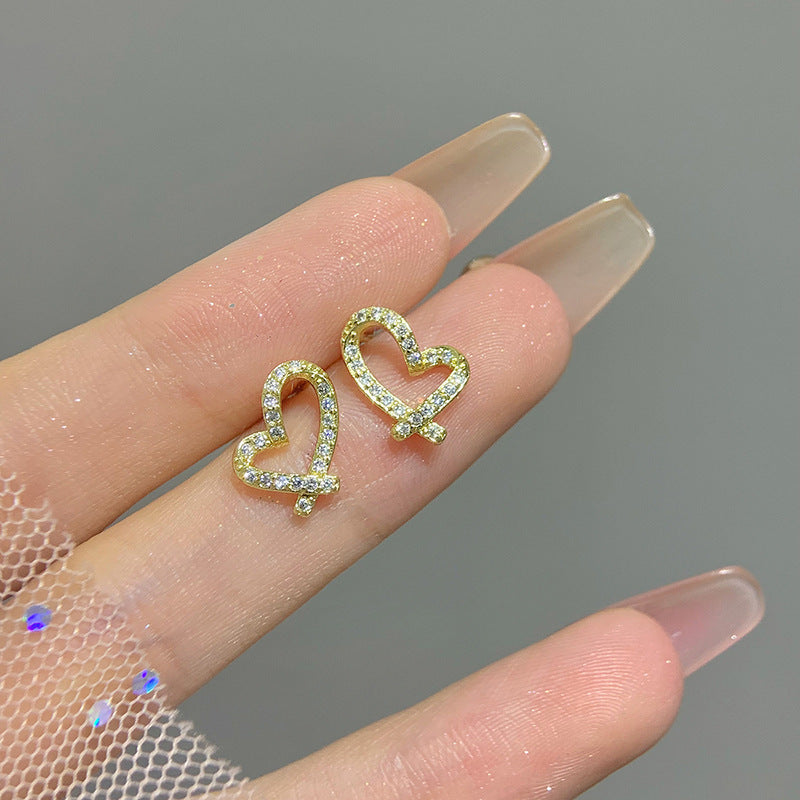 Romantic Earring for Special Moments