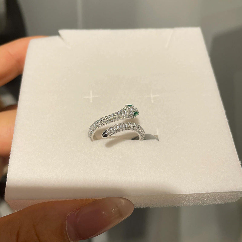 Beautiful Ring with Unique Style