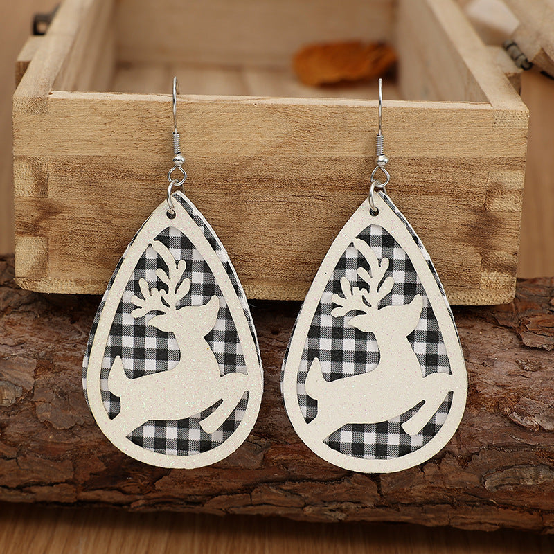 Stunning Gold Earring for Daily Wear