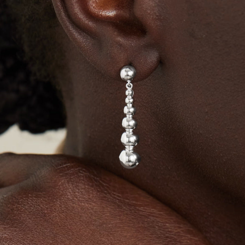 Charming Silver Earring for Any Occasion