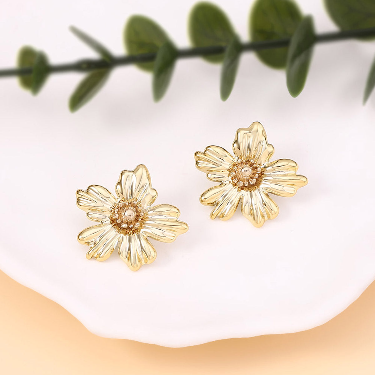 Stunning Earring for Daily Wear
