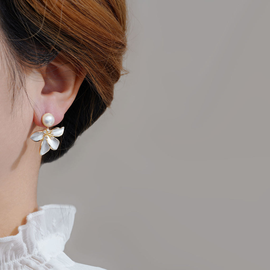 Delicate Artisan Pearl Earring