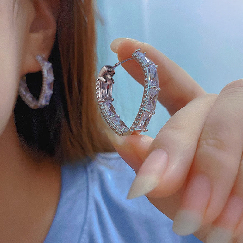 Stunning Earring for Daily Wear