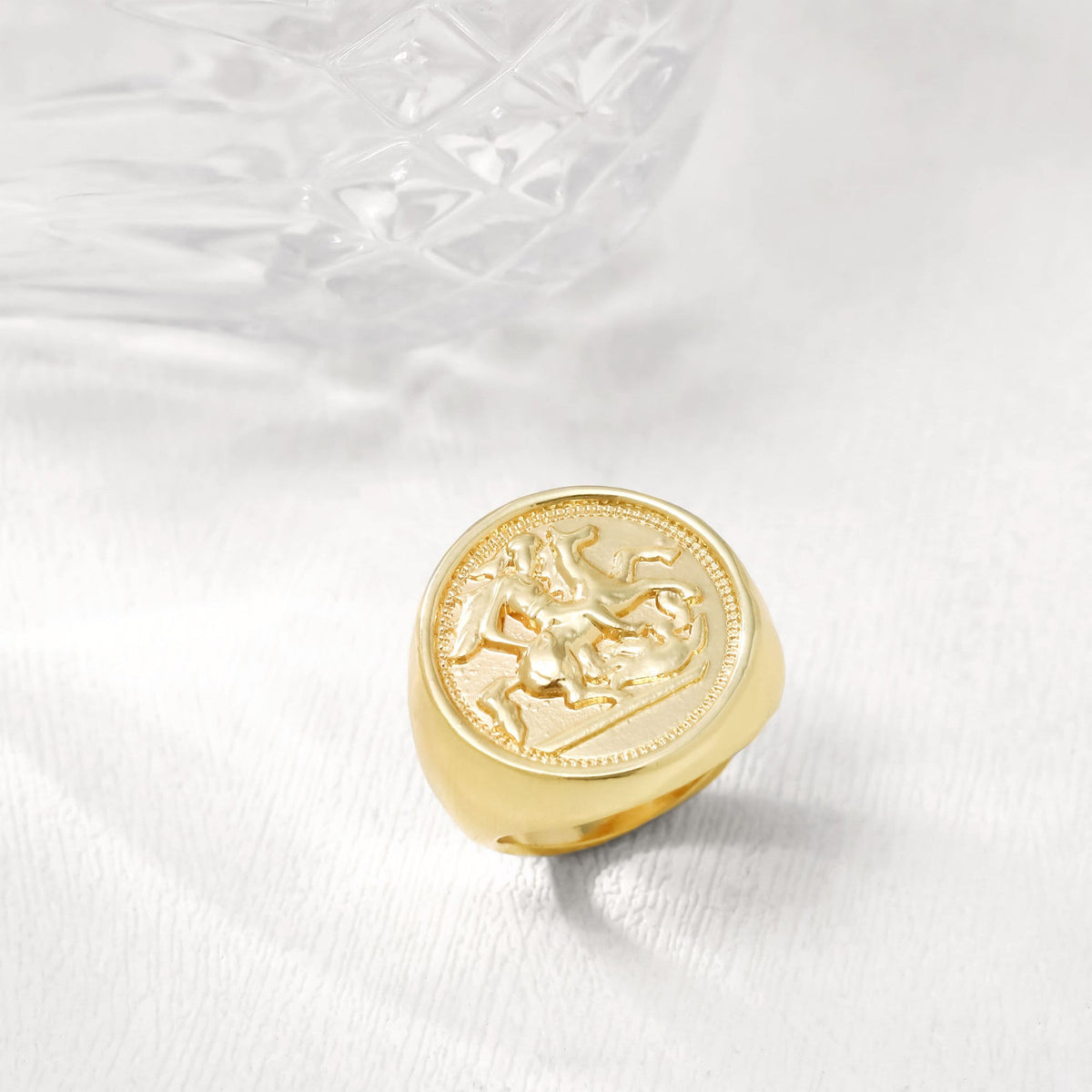 Romantic Gold Ring for Special Moments