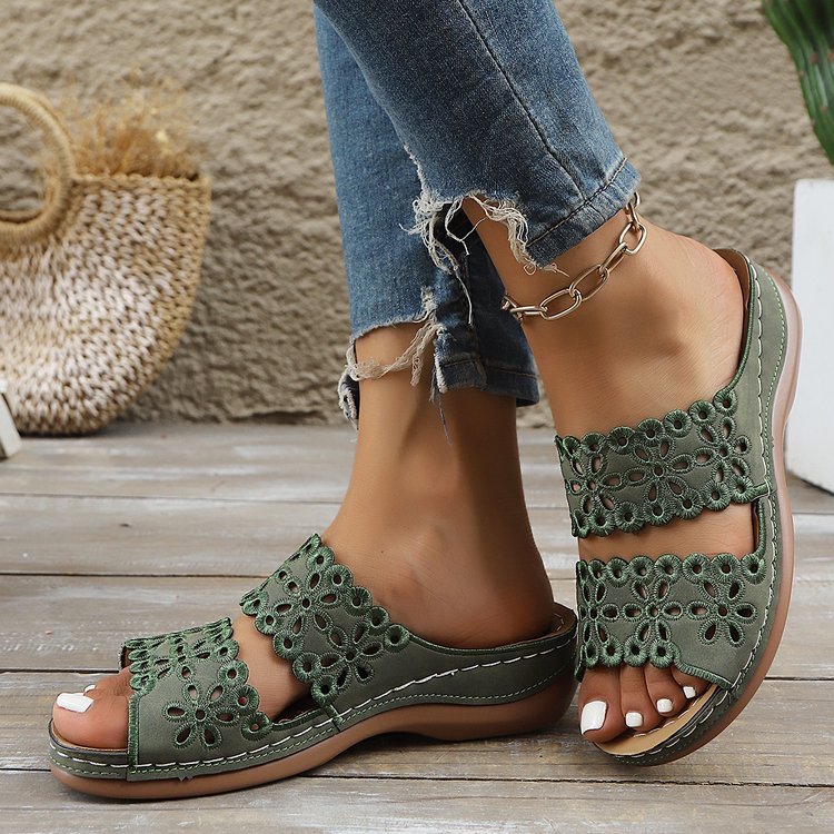 Chic Orthopedic Sandals with Unique Design