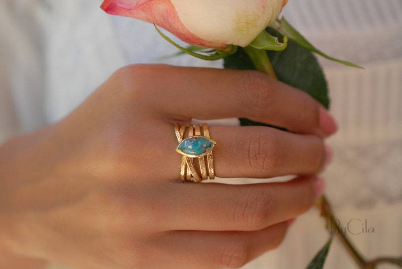Elegant Gold Ring for Every Occasion