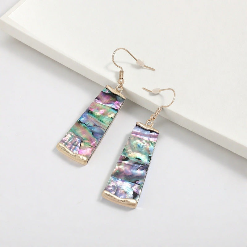 Charming Piece for Any Occasion