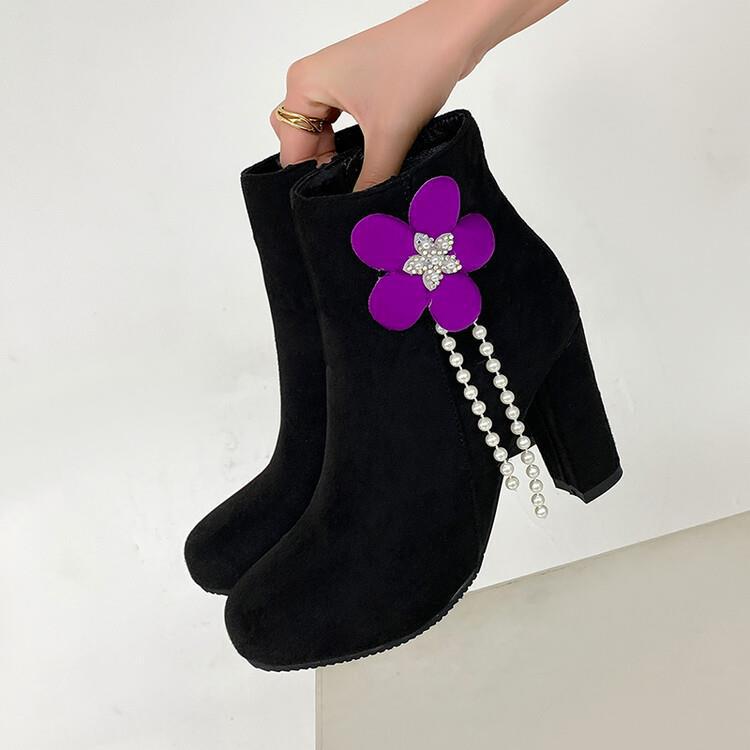 Graceful Orthopedic Boots for Modern Look