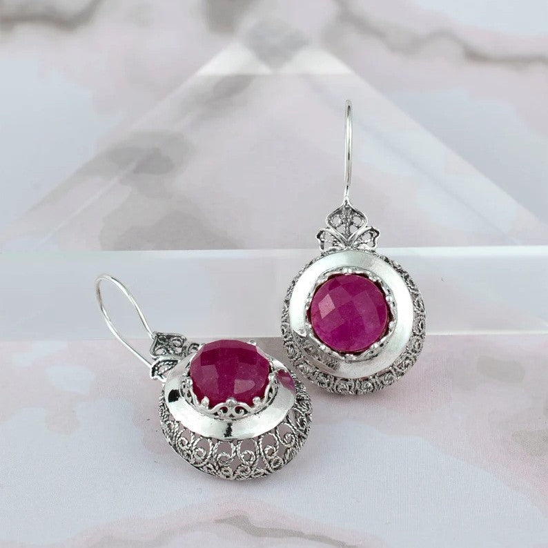 Classic Earring with Timeless Appeal